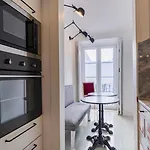 Charming In Bairro Alto 87 By Lovelystay 公寓